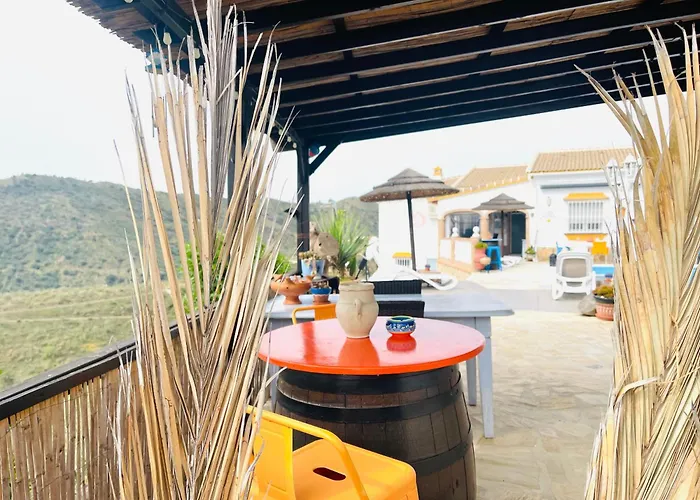 Casira, 10 Personen, Vinuela, Andalucia Villa *