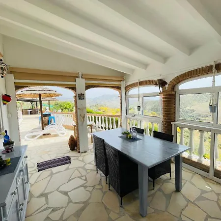 Casira, 10 Personen, Vinuela, Andalucia *